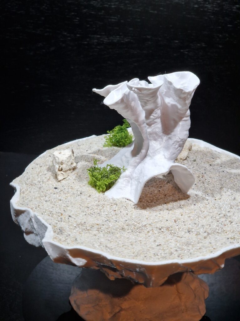A fish tank cave by Aquireef3D - coral type natural 3d printable aquarium decor