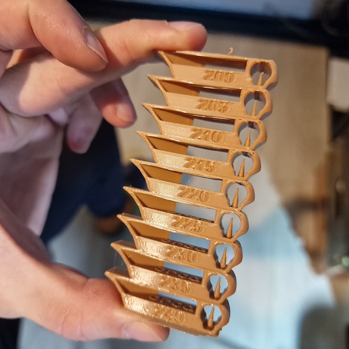 PETG glossy showcased with different temperatures printed