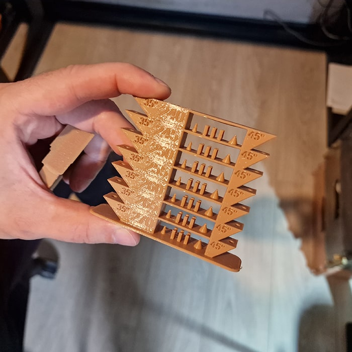 PETG glossy showcased with different temperatures printed