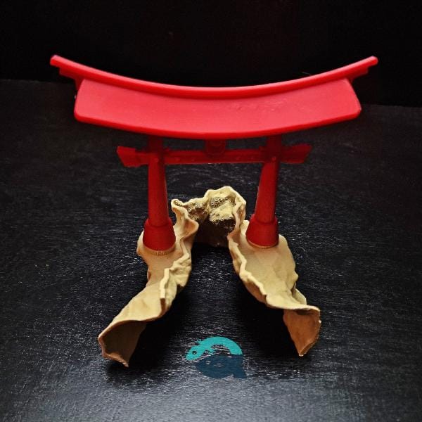 Torii Gate Aquarium Hide – Japanese Zen Shrine Fish, Shrimp, Reptile, Spider, Amphibian Tank Decor - Image 9
